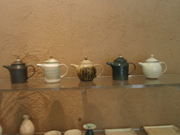 八木橋昇さんのポットたち 個展2日目_b0132442_14075114.jpg