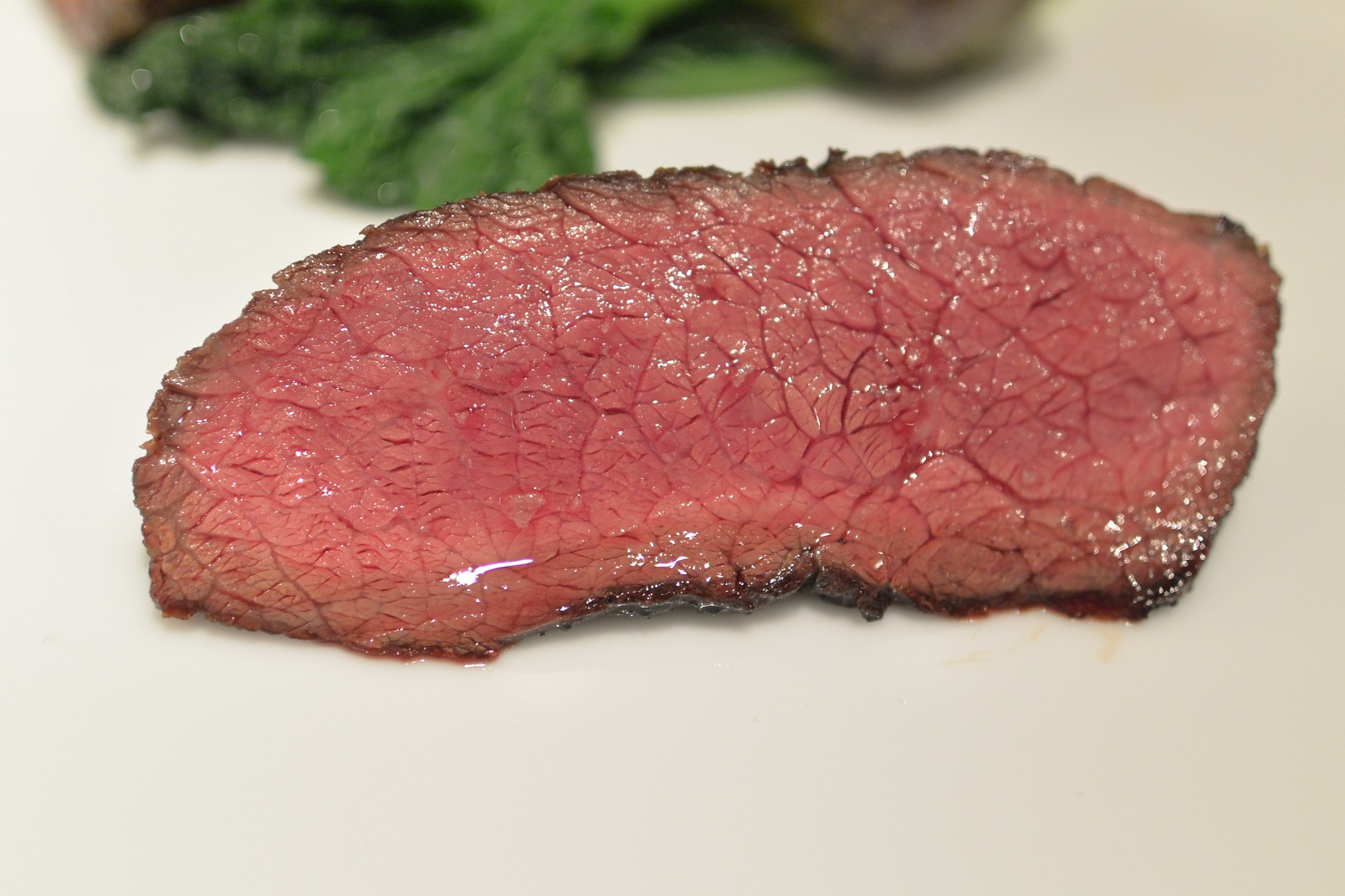春だって中勢以の熟成肉!!いつでも御用意しております。&4月15日(金)のランチメニュー_d0243849_22312651.jpg