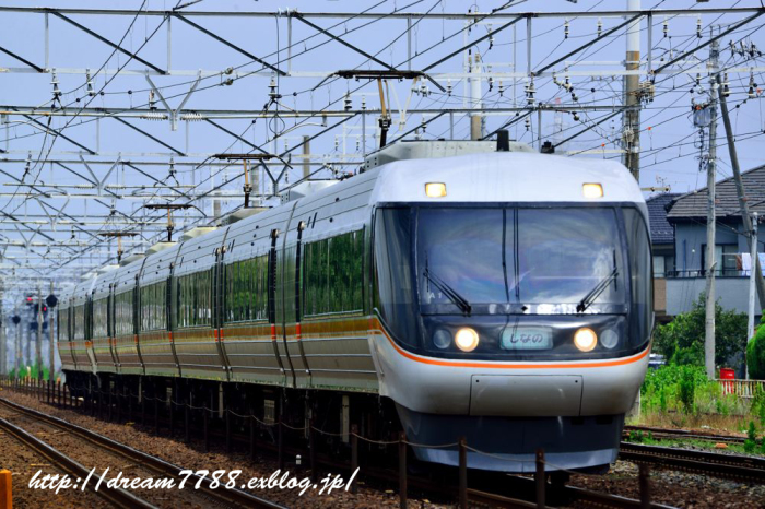 伊吹山から消えた電車_c0356757_20270247.jpg