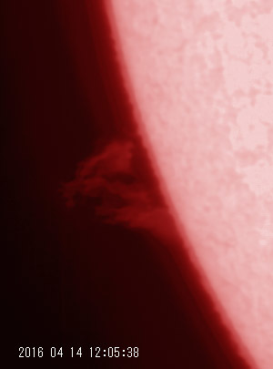 4月14日の太陽_e0174091_14045094.jpg