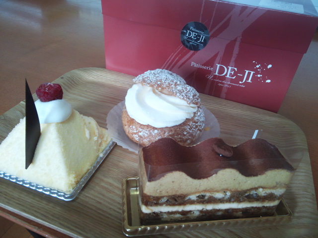 DE-JI【滋賀のスイーツ】_c0093196_1841089.jpg