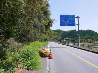熊本地震報告(2016年4月14日21:26発生)_a0254656_21131447.jpg