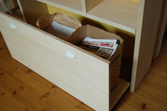 DIYでつくる、引き戸と本棚。_c0224982_1191742.jpg