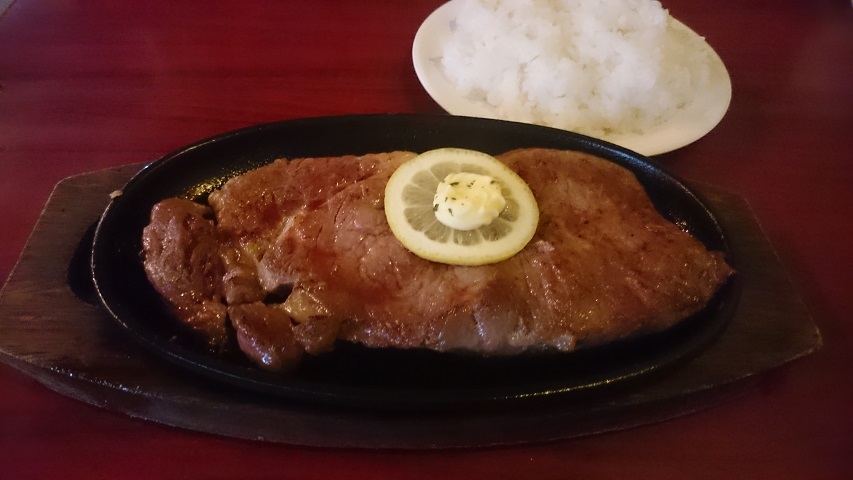 ステーキランチ　軽食＆喫茶ゴードン＠石垣島_f0051283_15914100.jpg