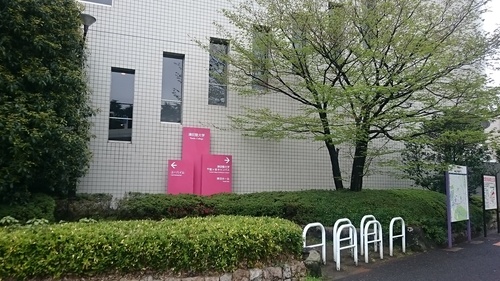 「津田塾大学工事中」_a0075684_042091.jpg