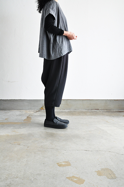 NO CONTROL AIR　Top Polyester Twill Sarrouel Shorts (Midnight Black)_d0120442_20513816.jpg