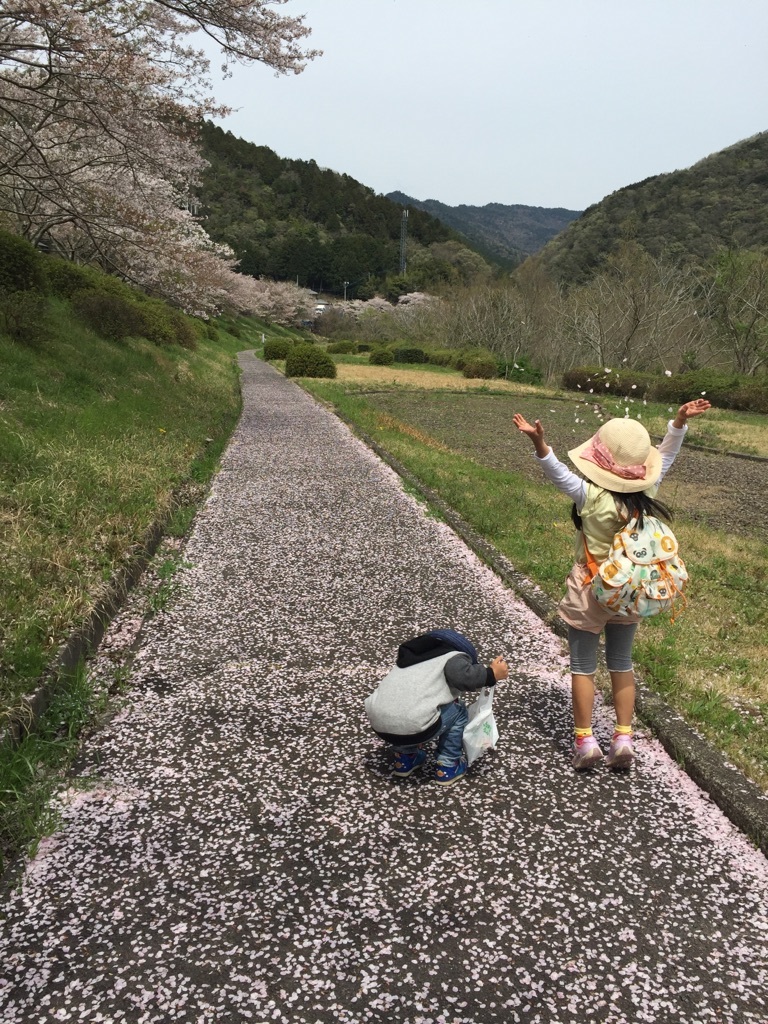 子どもの力を拡散～！_d0162995_10221071.jpg