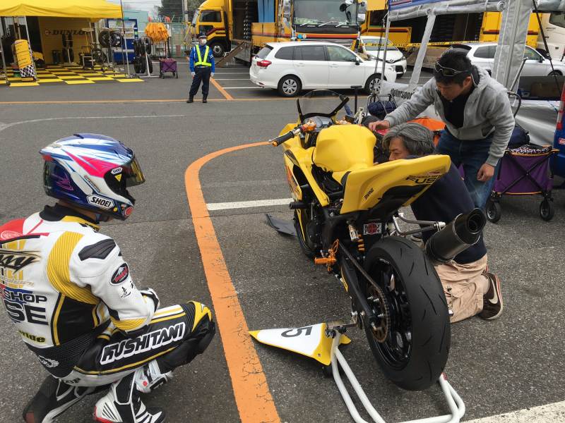 Amazon.co.jp: DUNLOP(ダンロップ)バイクタイヤ SPORTMAX α-13SP