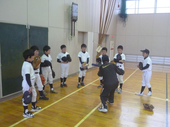 屋内練習!_d0010630_1452199.jpg