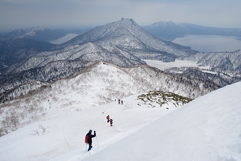 漁岳1318m✮雲天ながら登山日和✮2016.4.16_e0335379_13133816.jpg