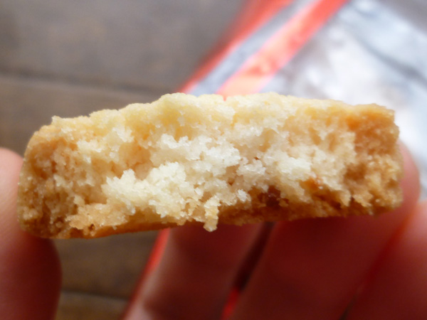 Hawaiian Macadamia Nut Shortbread Cookies@The Cookie Corner(ザ・クッキーコーナー)_c0152767_2116230.jpg