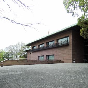 吉村順三設計の茨城県近代美術館に行きました。_c0195909_1382254.jpg