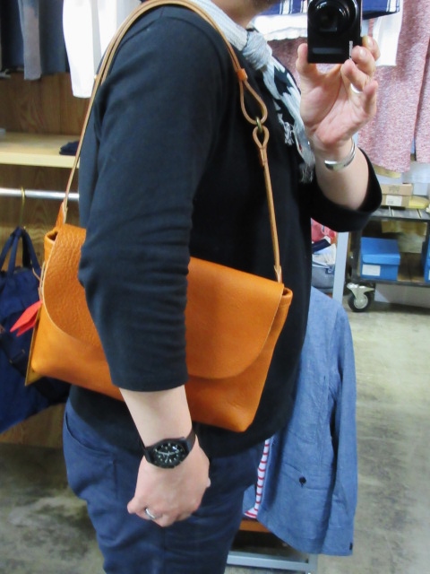 SLOW ・・・ FLAP WAIST BAG (CAMEL色)!★!_d0152280_735284.jpg