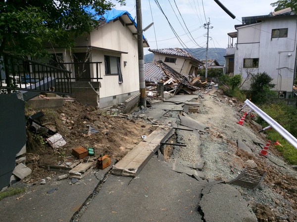 熊本地震　益城町にボランティアに行きました_b0183583_19561185.jpg