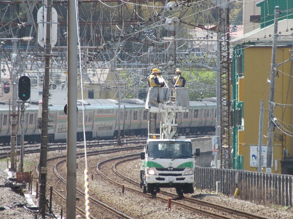 カトー　Ｅ１２７系１００番台大糸線（１パンタ）入線のこと_c0360684_20193913.jpg