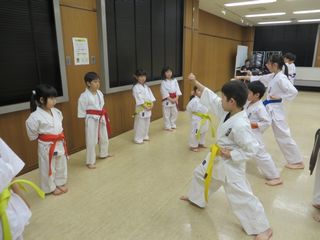 前田教室・手稲教室 こころとからだをつよい子に_c0118332_2240236.jpg