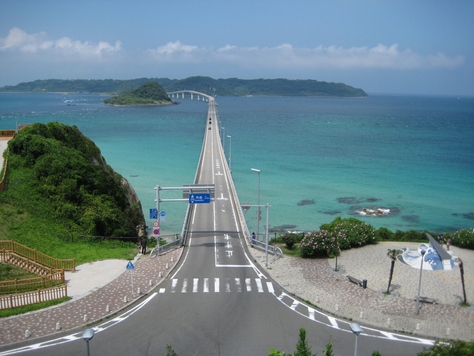 海をわたる角島大橋_f0155477_15211276.jpg