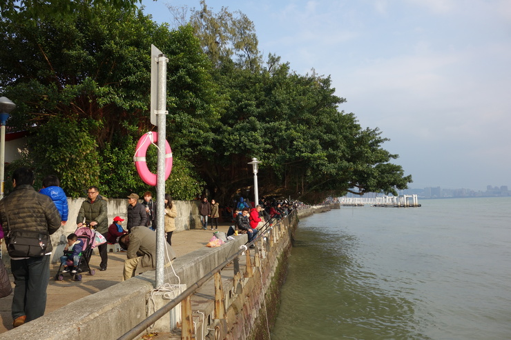 台湾へ行きタイワーン 2日目 12～淡水漁人碼頭から淡水客船碼頭へ、船に乗ろう！_a0287336_1523278.jpg