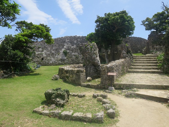 f0202151_22104397.jpg