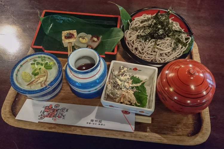 鞍馬寺_e0051888_1104076.jpg