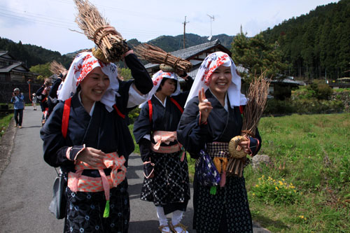 大原女(おおはらめ)祭り 4/23~5/8_e0048413_19215170.jpg
