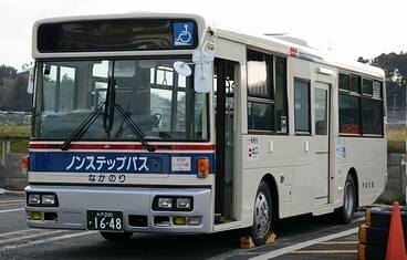 茨城交通の西工 2題_e0030537_01523682.jpg