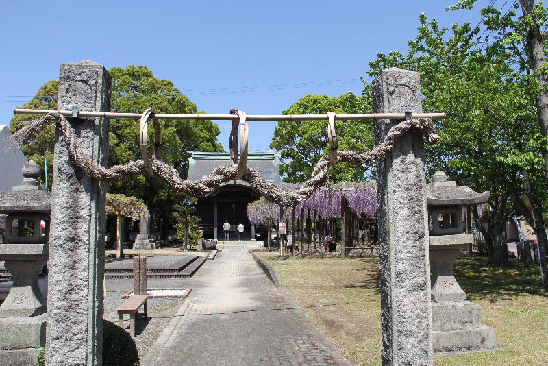 上高場大神宮の「大藤まつり」、松峡八幡宮、千栗八幡宮_c0011649_64566.jpg