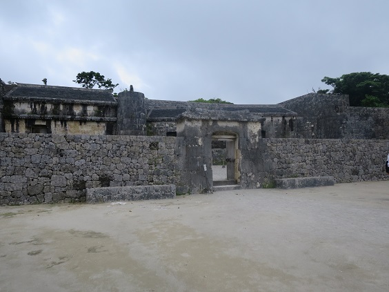 f0202151_13725.jpg