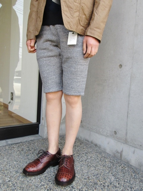 週末に向けて色々と入荷してます。。。& 来季のTricker\'s の御予約!★?_d0152280_14124552.jpg