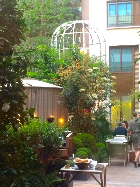 レ・ゼトワール・ド・ムージャン Les Etoiles de Mougins_a0231632_22223296.jpg