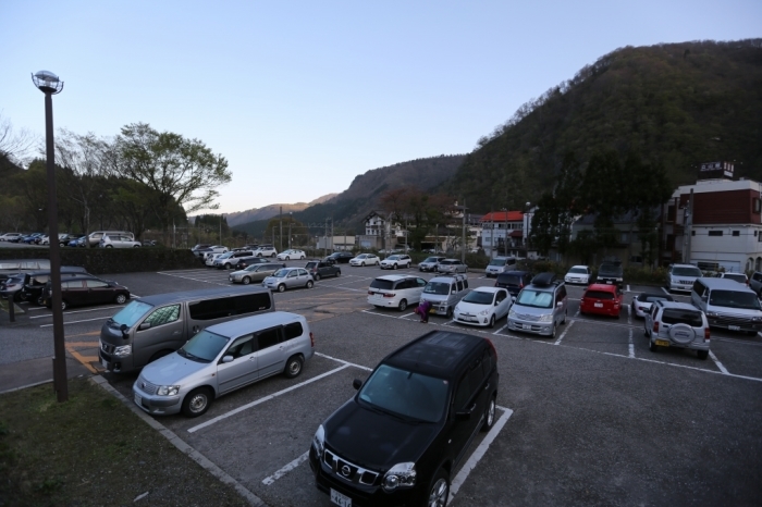 白銀に光り輝く天空の立山①＠奥大日岳・浄土山・龍王岳　2016.04.19(火)～23(土)_f0344554_12320260.jpg