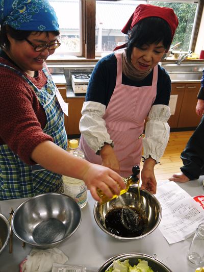 菊池水源産『えごま油』 お待たせしました!無農薬・無化学肥料で育てた『エゴマ油』再入荷しました!!_a0254656_1837311.jpg