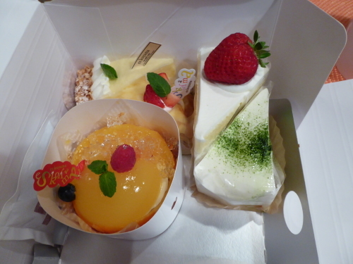 b0321595_10280646.jpg