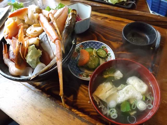 秋田県大潟村菜の花ロード_f0019498_17101844.jpg