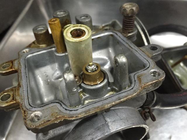 SR400 修理 こんなことになるなんて!_a0164918_18543539.jpg
