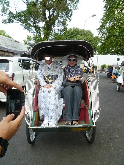 葵祭店内観覧のお知らせ・着物で自転車タクシー_f0181251_20573773.jpg