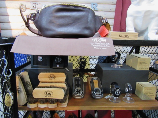 大好評のSLOW ・・・ FUNNY BAG (RUBONO LEATHER仕様)!★!_d0152280_18321723.jpg