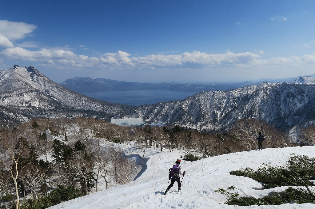 漁岳と北漁岳、4月24日_f0138096_1321161.jpg