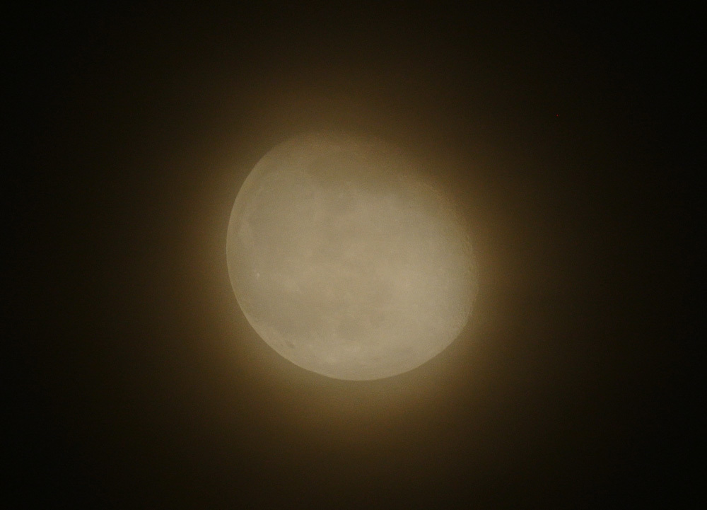 朧月 16年4月25日 月齢18 1 Face S Of The Moon Photos Silly Things 朧月 16年4月25日 月齢18 1 Face S Of The Moon Photos Silly Things