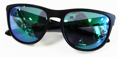OAKLEY(オークリー)2016年春の新作サングラスSLIVER R(スリバー アール)入荷!_c0003493_16105726.jpg