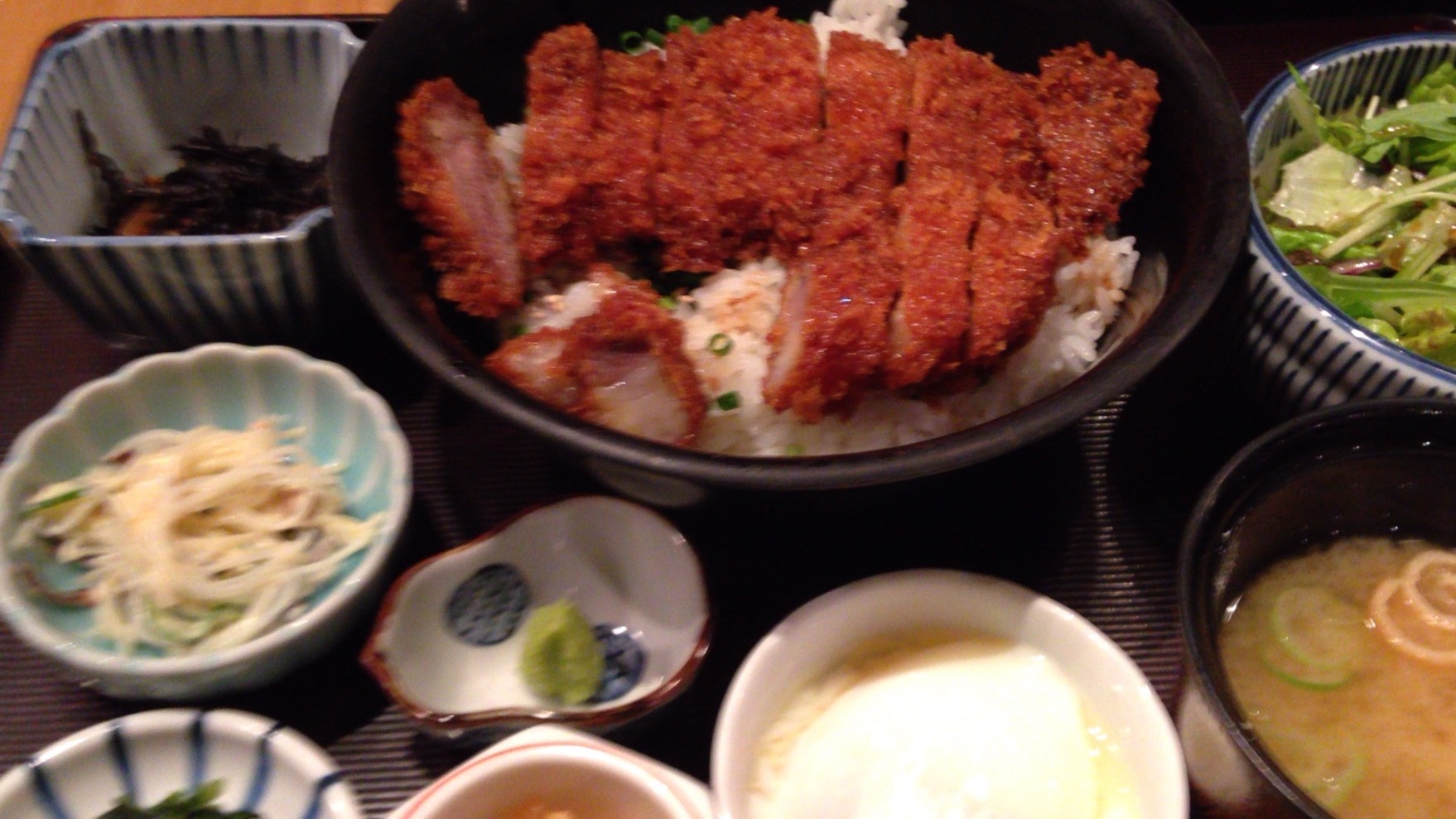 かつ丼_f0063801_13292503.jpeg