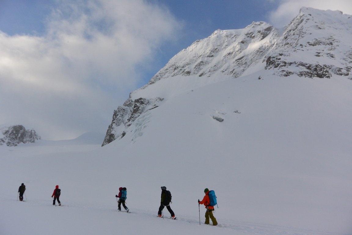 2016年4月『雪と氷の峰々-アルプス・オートルート①』April 2016 \"Re-challenge of Alps Haute Route①\"_c0219616_9435263.jpg
