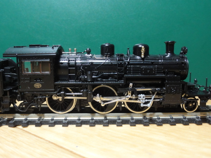 KATOC50（Nゲージ50周年記念）入線 : 燕雀鉄道白津機関区活動日誌