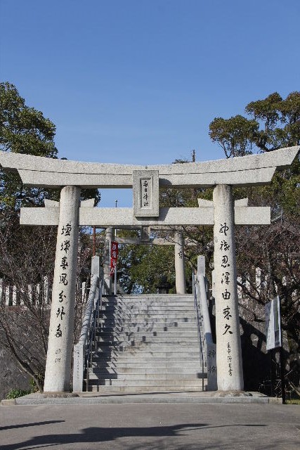 【春日神社】 　宝亀６年（西暦７７６年）から田川の地に鎮座_c0011649_13243139.jpg