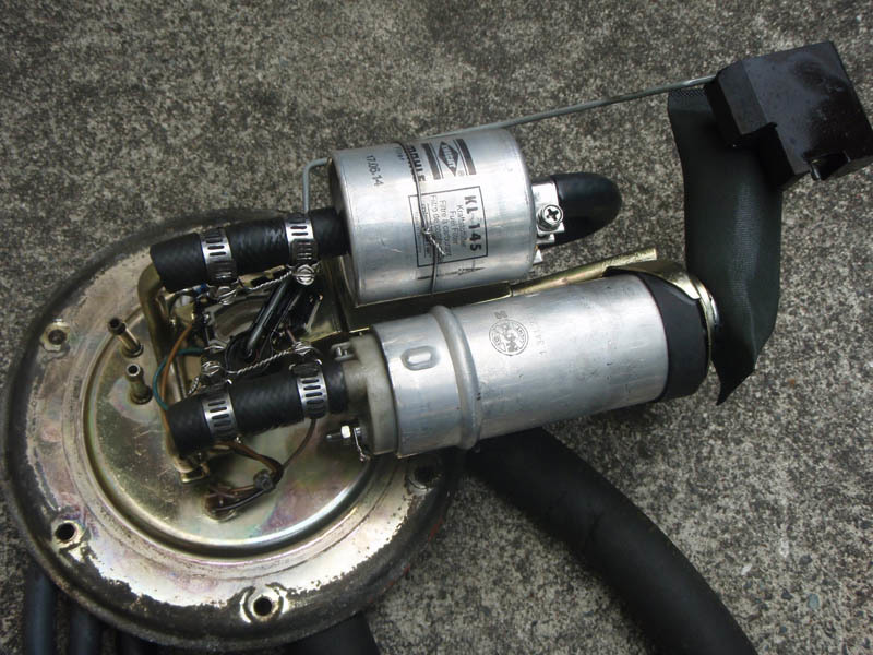 R1150gsの燃料ポンプ異音修理 ぷんとの業務日報2ndgear R1150gsの燃料ポンプ異音修理 ぷんとの業務日報2ndgear