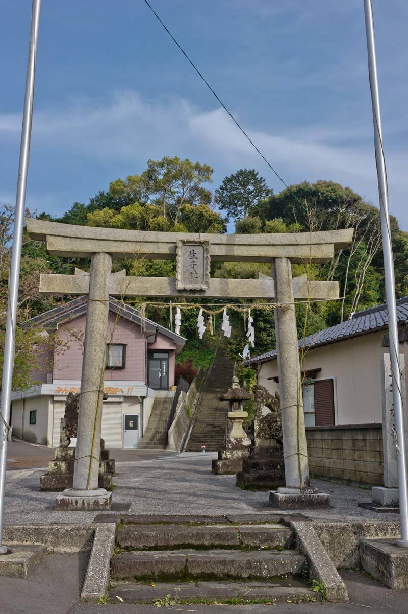 生子神社　福岡県宮若市本城_b0023047_04211568.jpg