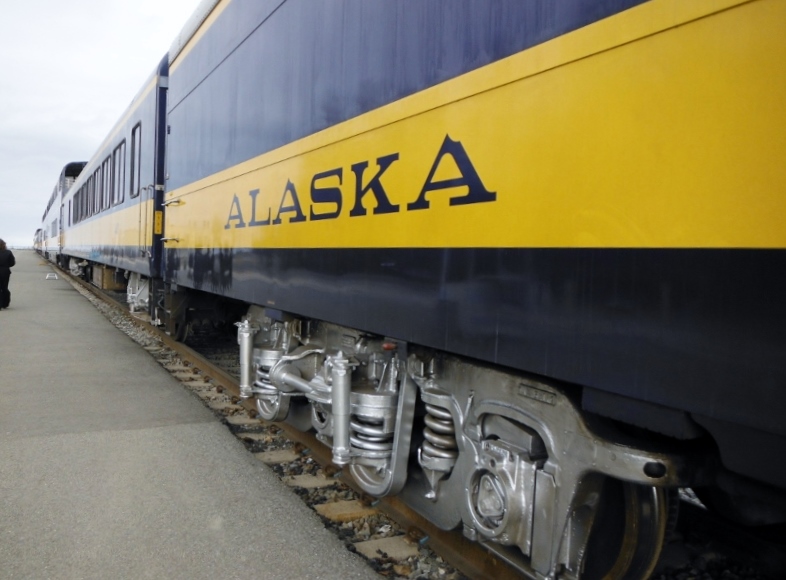 アラスカ鉄道に乗ってきました by Akko_d0143355_6341967.jpg