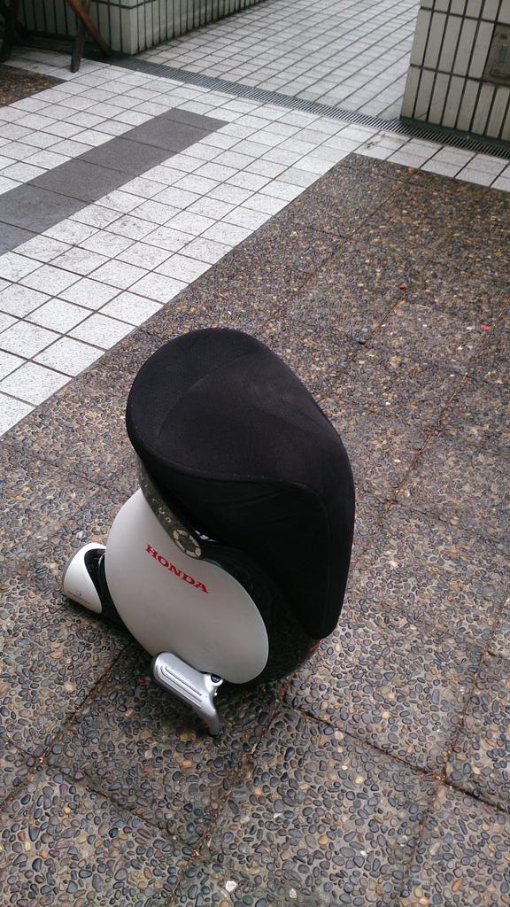Uni-Cubに乗ってきた!!!_c0002171_19620100.jpg