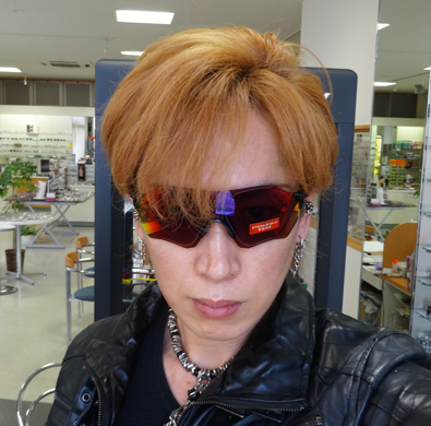 OAKLEY2016年新作・最軽量スポーツパフォーマンスサングラスEVZERO(イーブイゼロ)アジアフィット発売開始!_c0003493_17295676.jpg