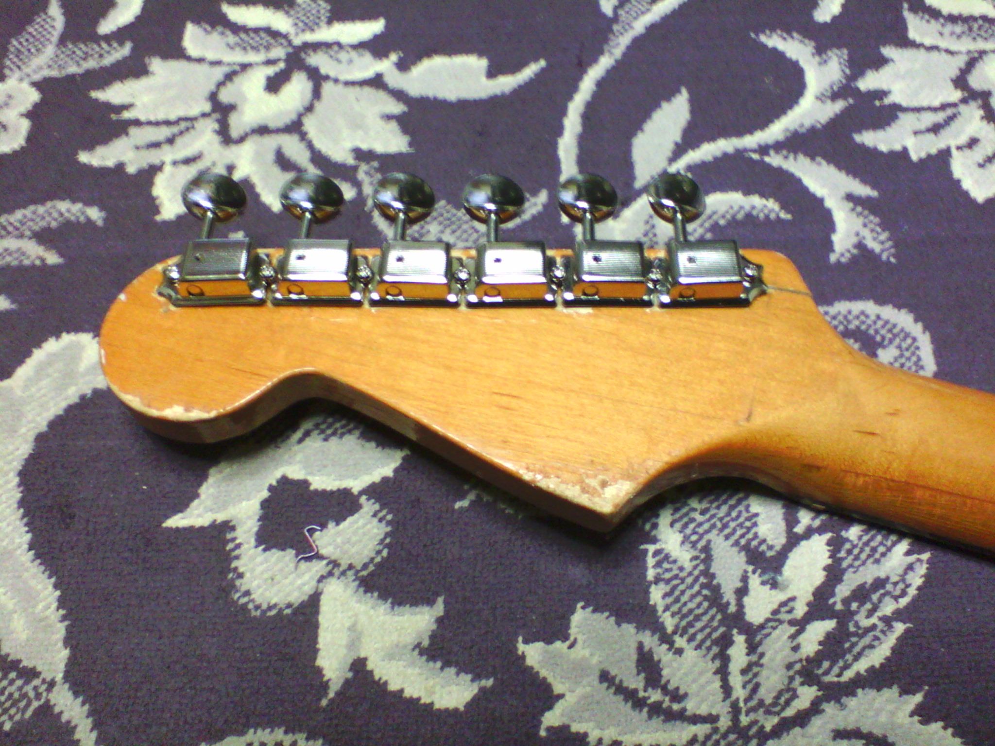 Fender American Vintage '62 Stratocaster その1 : 日々思う事を徒然なるままに、、、「暫定」